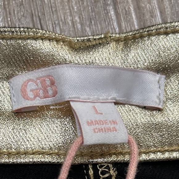 NWT- Gianni Bini Metallic Gold Mini Skirt - Picture 2 of 6